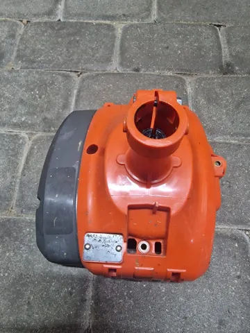 Husqvarna 129C Trimerio Sankabos Korpusas A9092