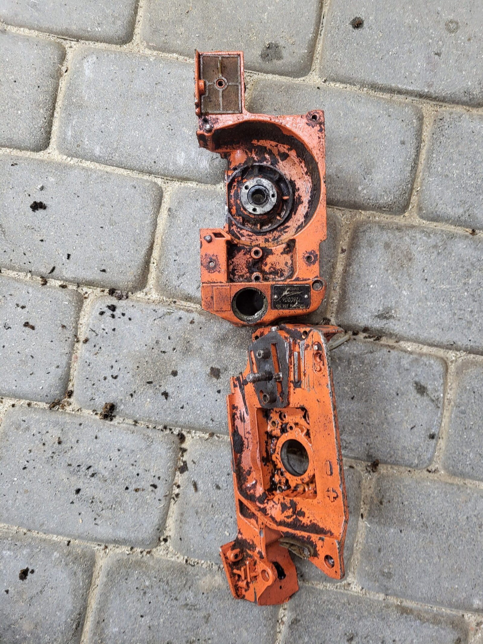 Husqvarna 238 Karteris A354