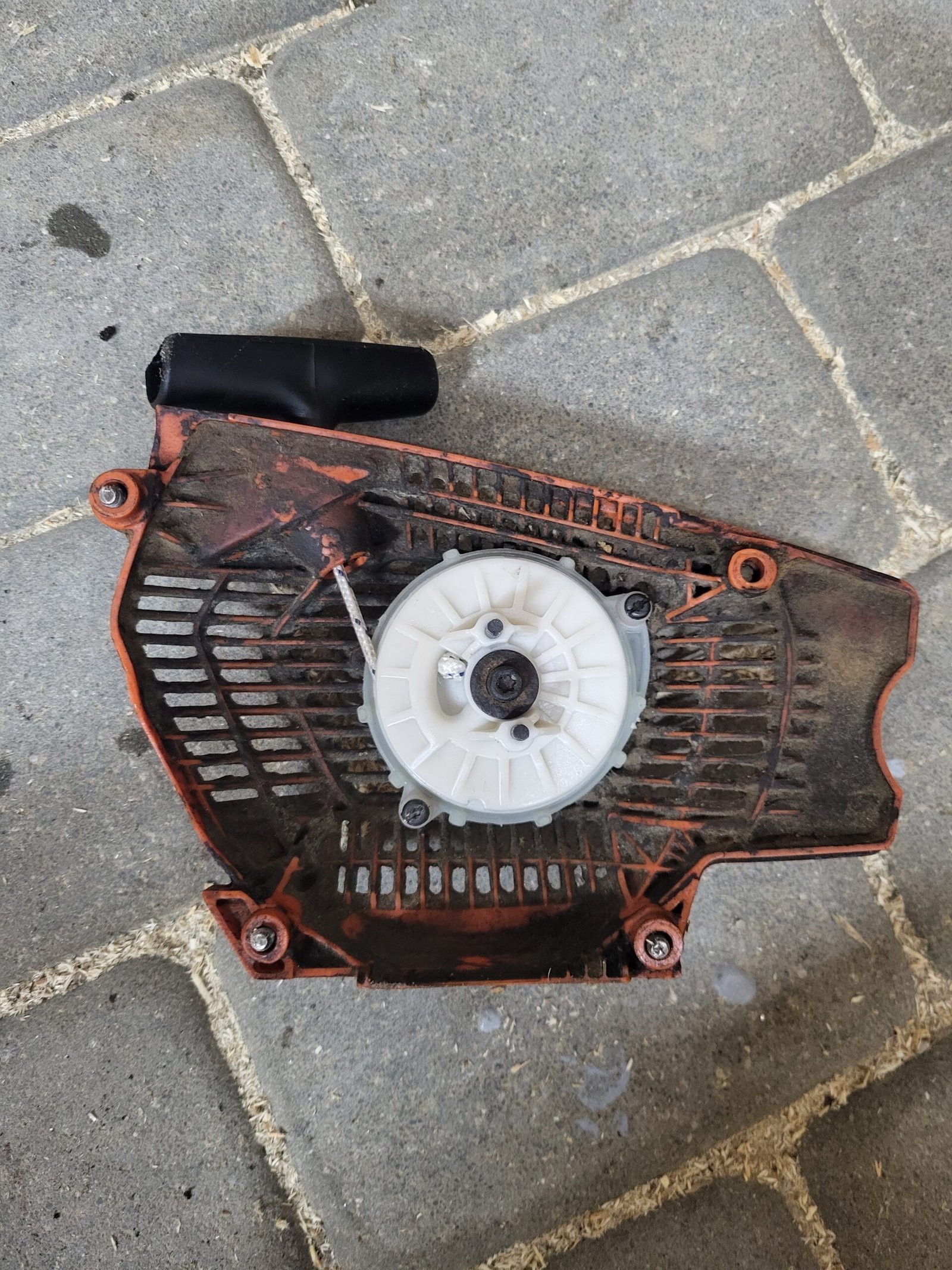 Husqvarna 555 Starteris A23