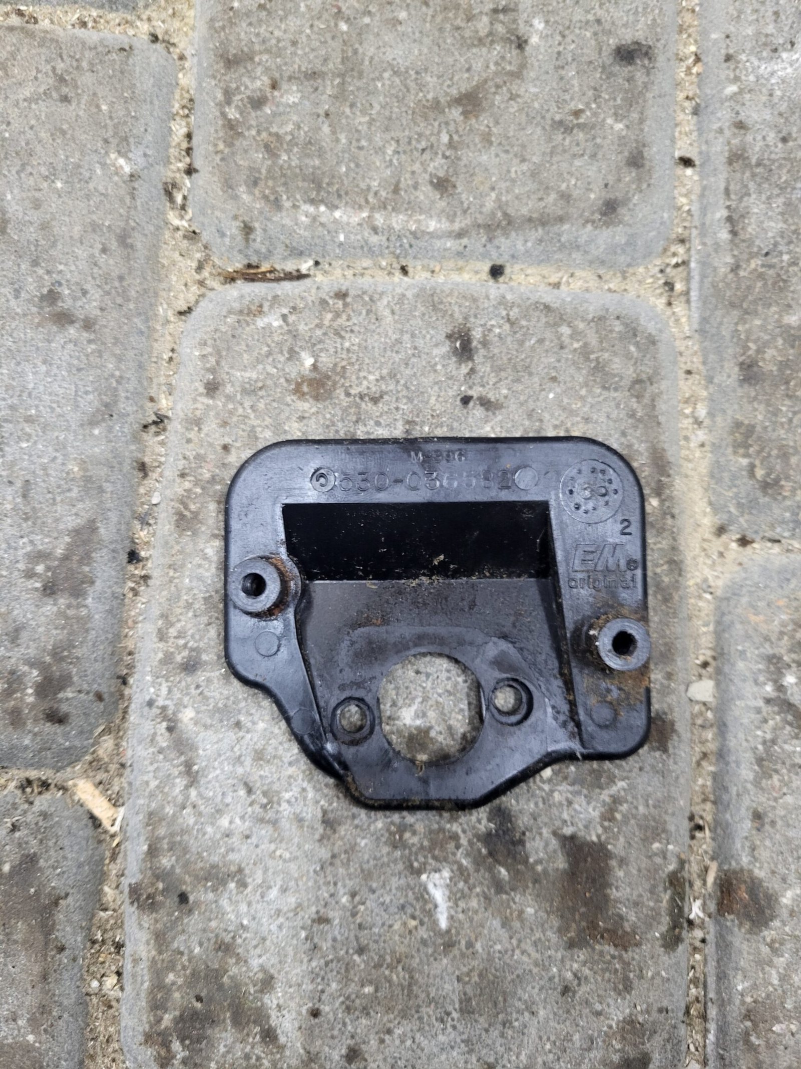 Husqvarna 130 Oro filtro dangtelis A277