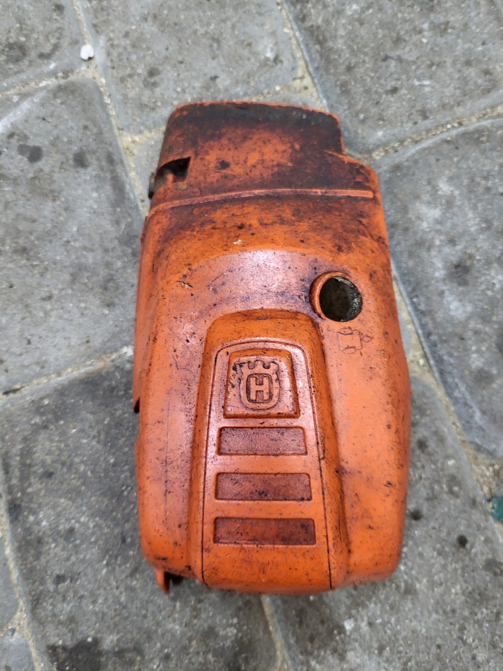 Husqvarna 555 Cilindro dangtelis A395