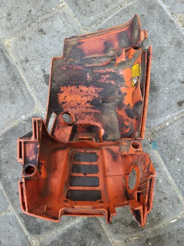 Husqvarna 555 Cilindro dangtelis A397
