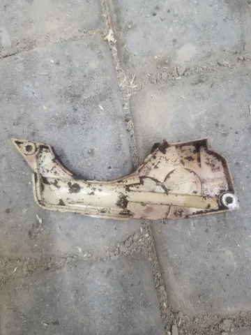 STIHL 026 Stabdžių juostos dangtelis A858