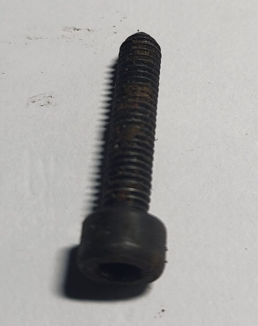 STIHL Varžtas 27mm VS051