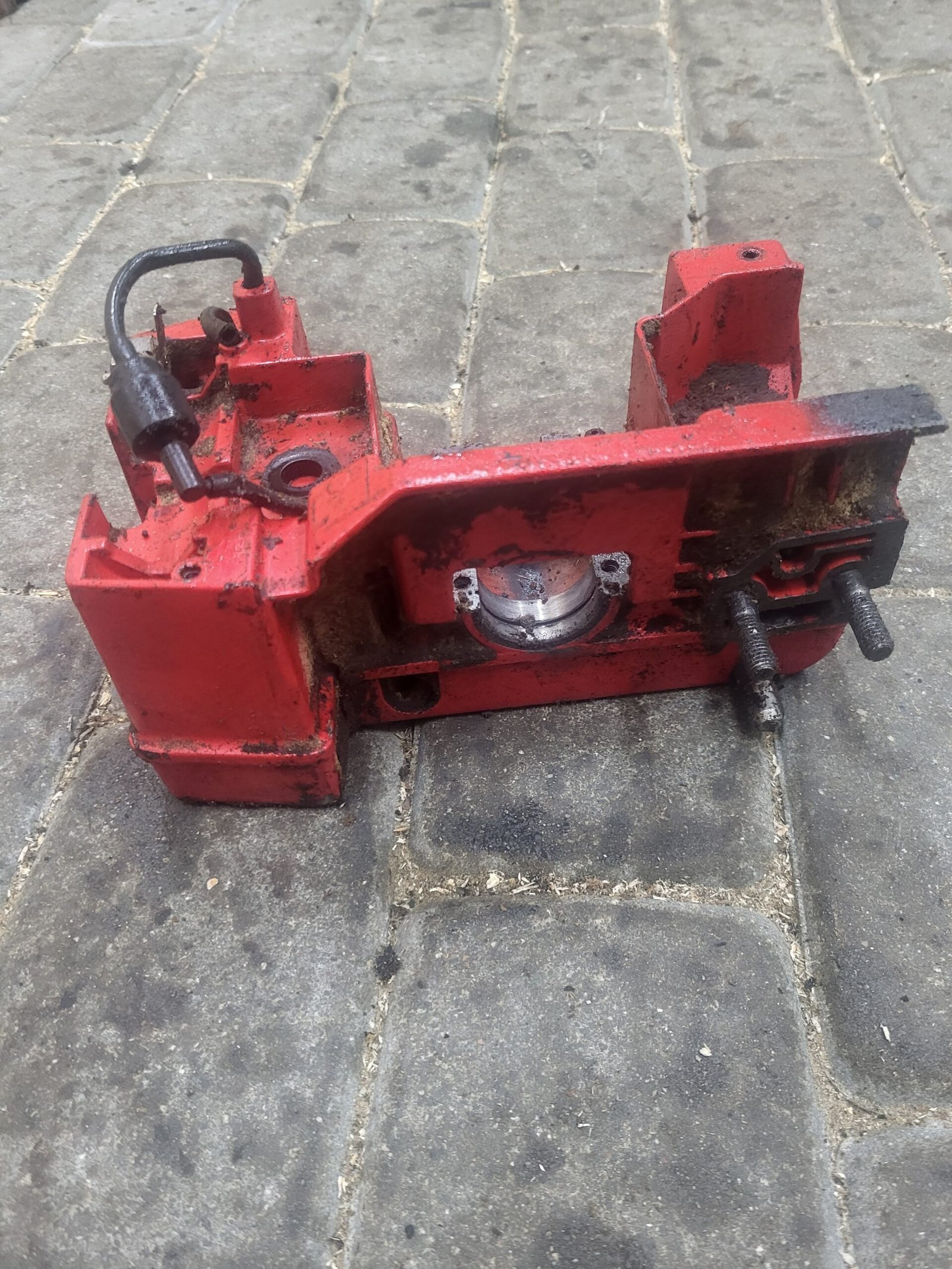 Johnsered 535 Variklio korpusas A925