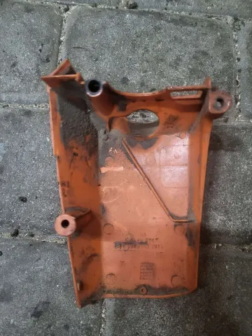 STIHL MS270 Cilindro dangtelis A1404