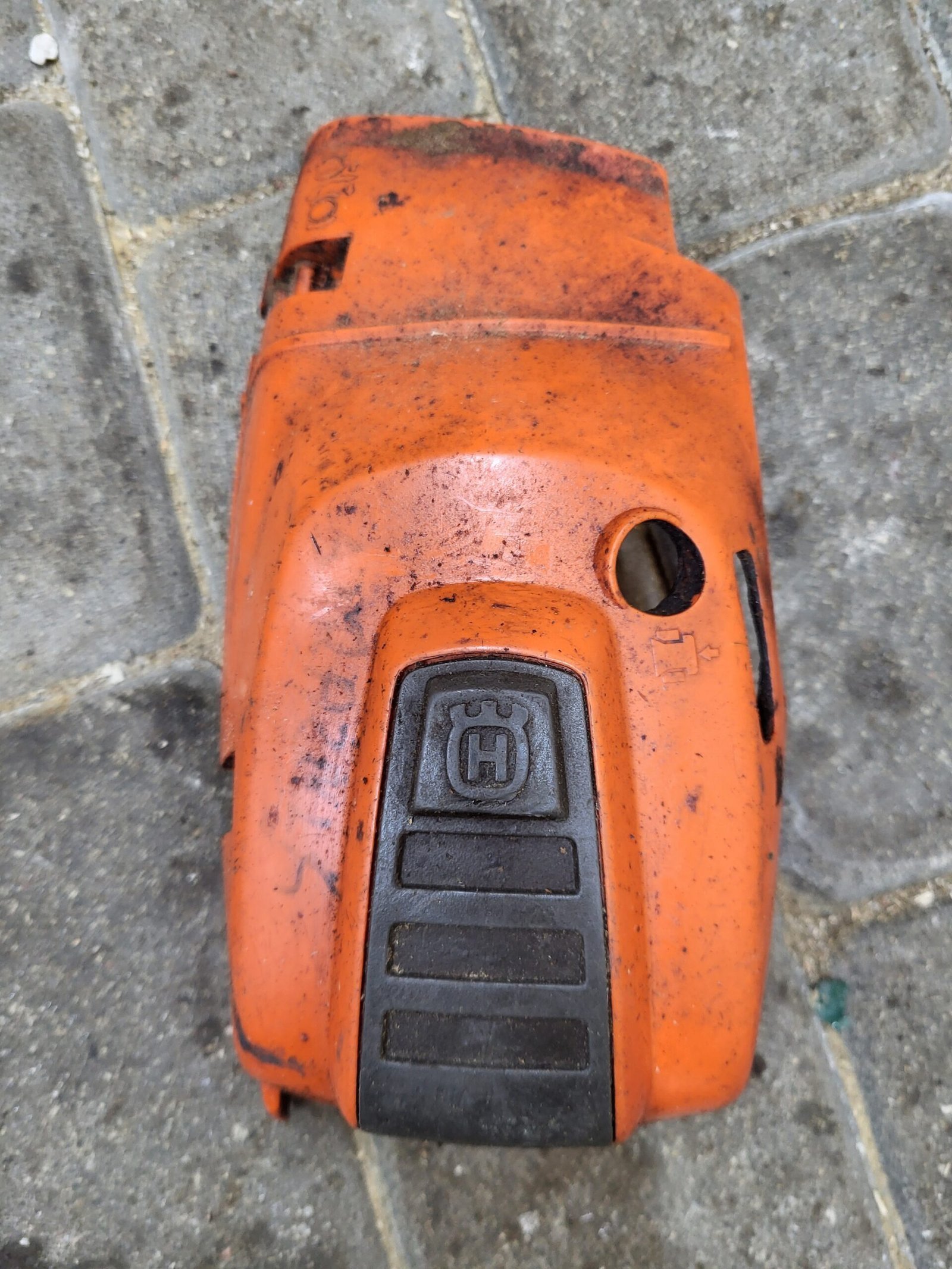 Husqvarna 555 Cilindro dangtelis A397