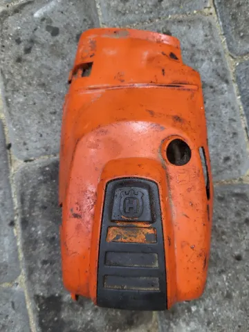 Husqvarna 555 Cilindro dangtelis A398
