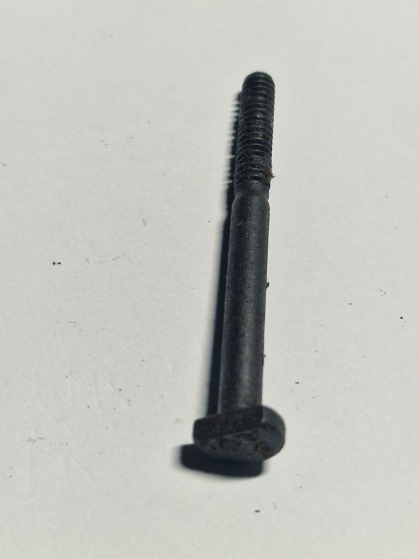 Kinietiškas varžtas 54mm VK028