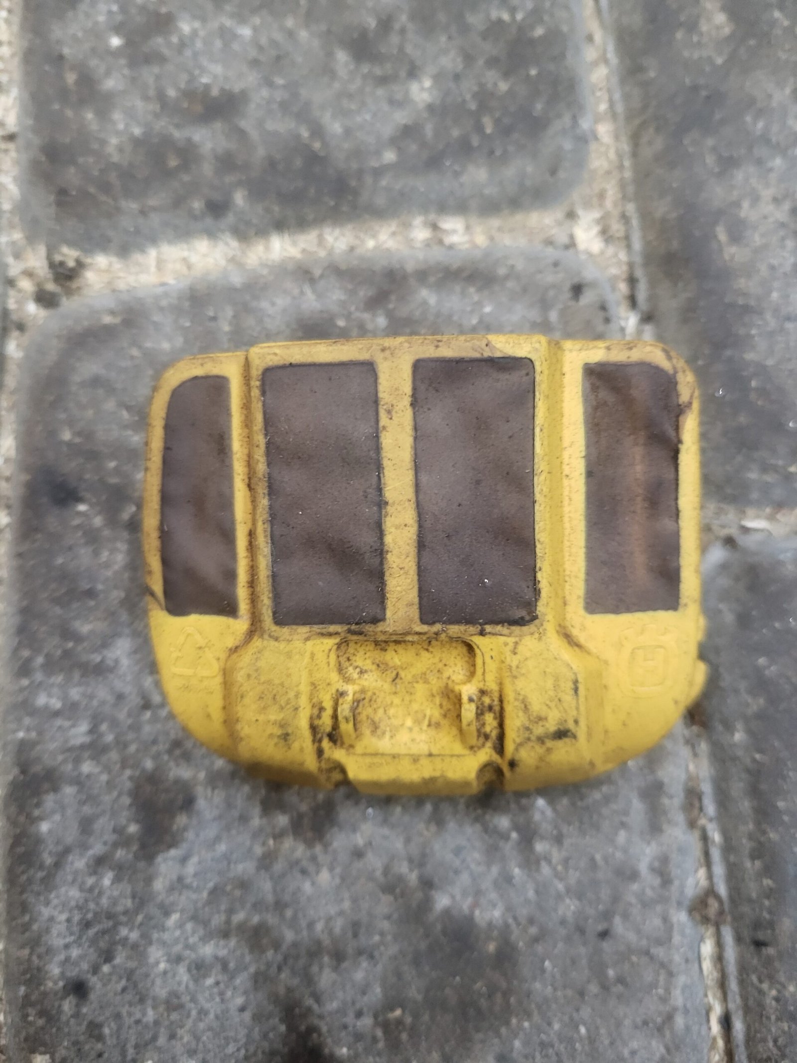 Husqvarna 560 Oro filtras A1106