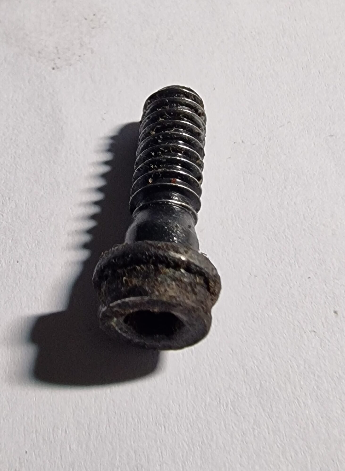Husqvarna Varžtas 21mm VH237