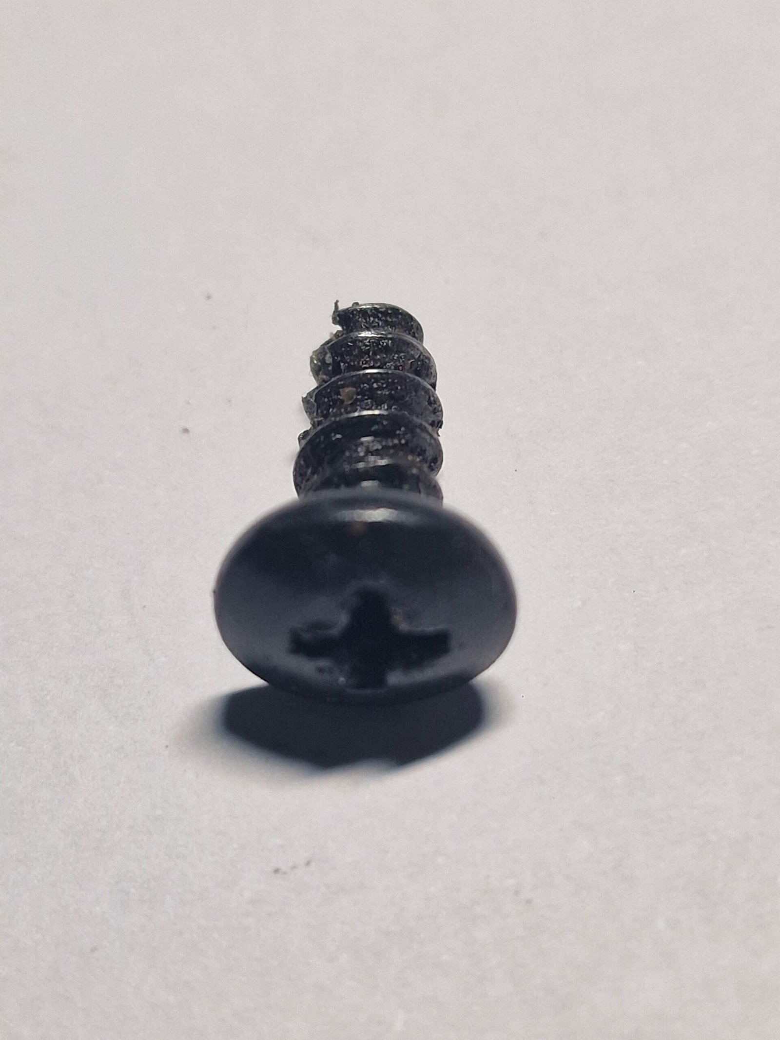 Kinietiškas varžtas 12mm VK059