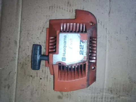 Husqvarna 227 Käynnistin